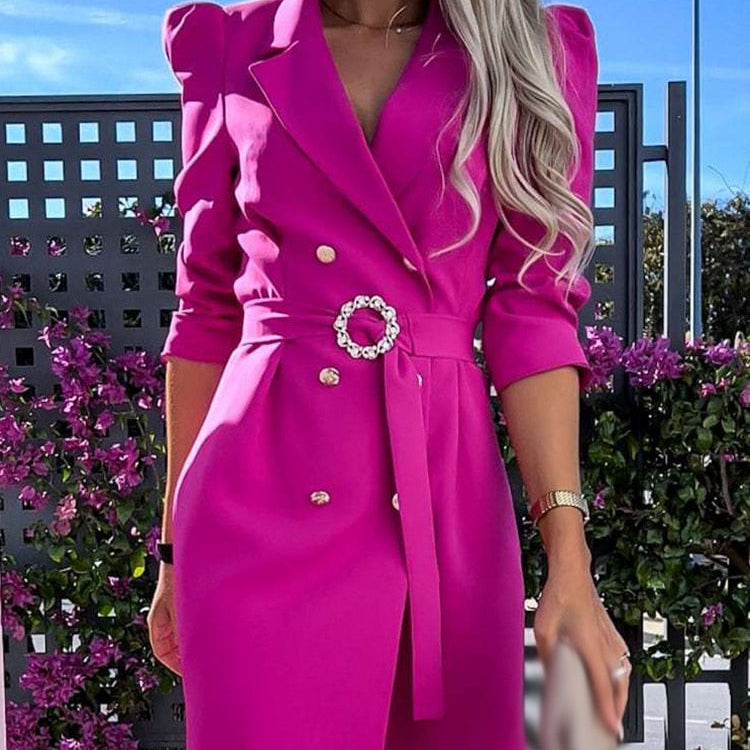 Damen Zweireihiges Minikleid - Maßgeschneiderte Passform & Puffärmel