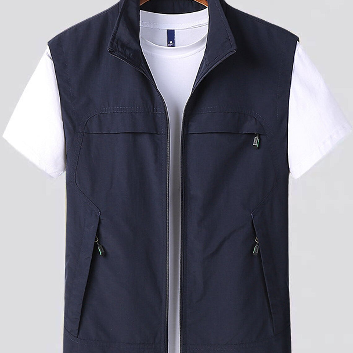 Stylish quick-drying vests for men