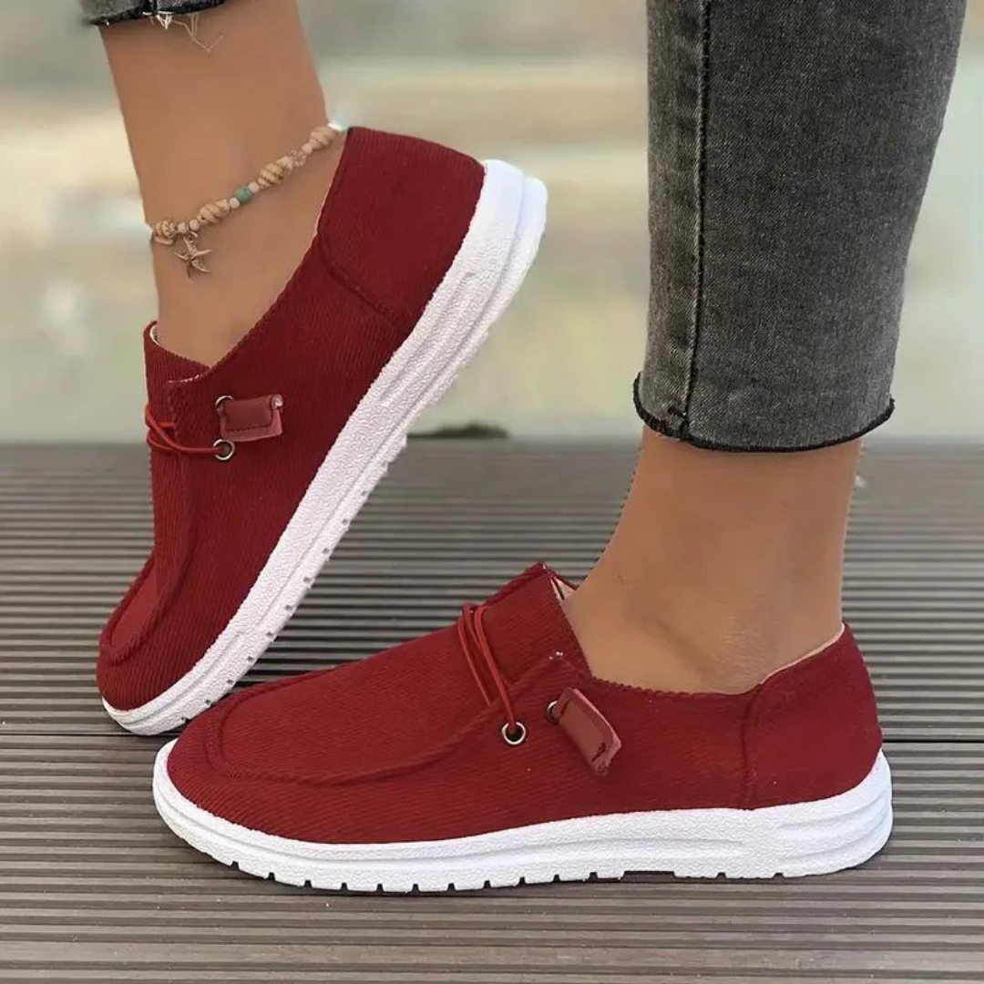 Damen-Slip-On-Sneaker - Cord-Stil mit weißer Sohle