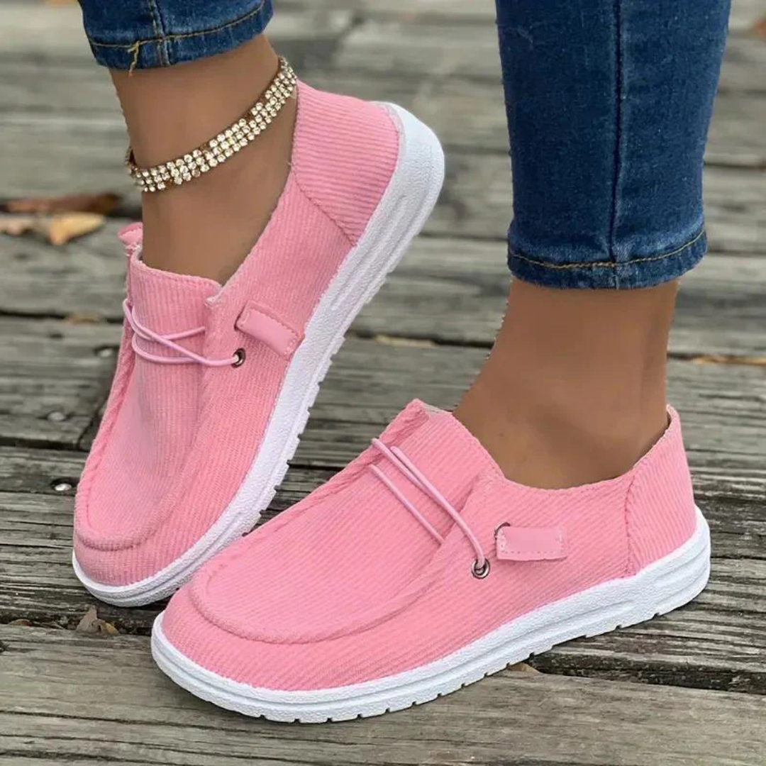 Damen-Slip-On-Sneaker - Cord-Stil mit weißer Sohle