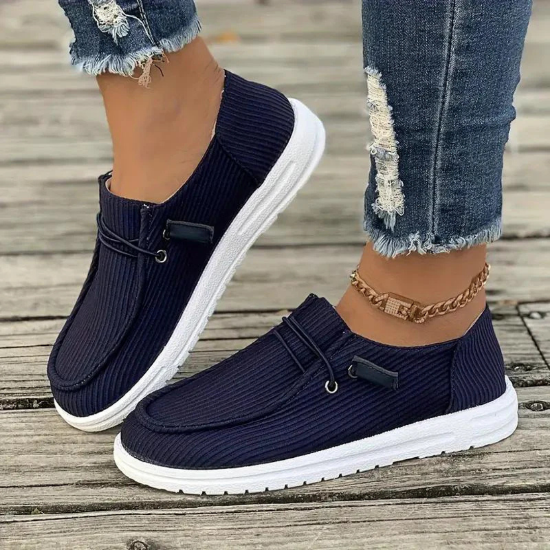 Damen-Slip-On-Sneaker - Cord-Stil mit weißer Sohle