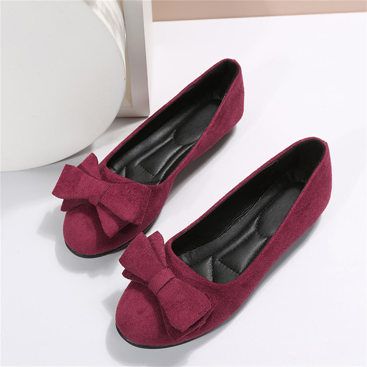 Damen Slip-On Flats - Rundzehen-Stil mit gepolstertem Fußbett