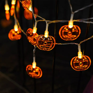 Girlanda świetlna LED z pająkami, dyniami i duchami - dekoracje halloweenowe do wnętrz i na zewnątrz
