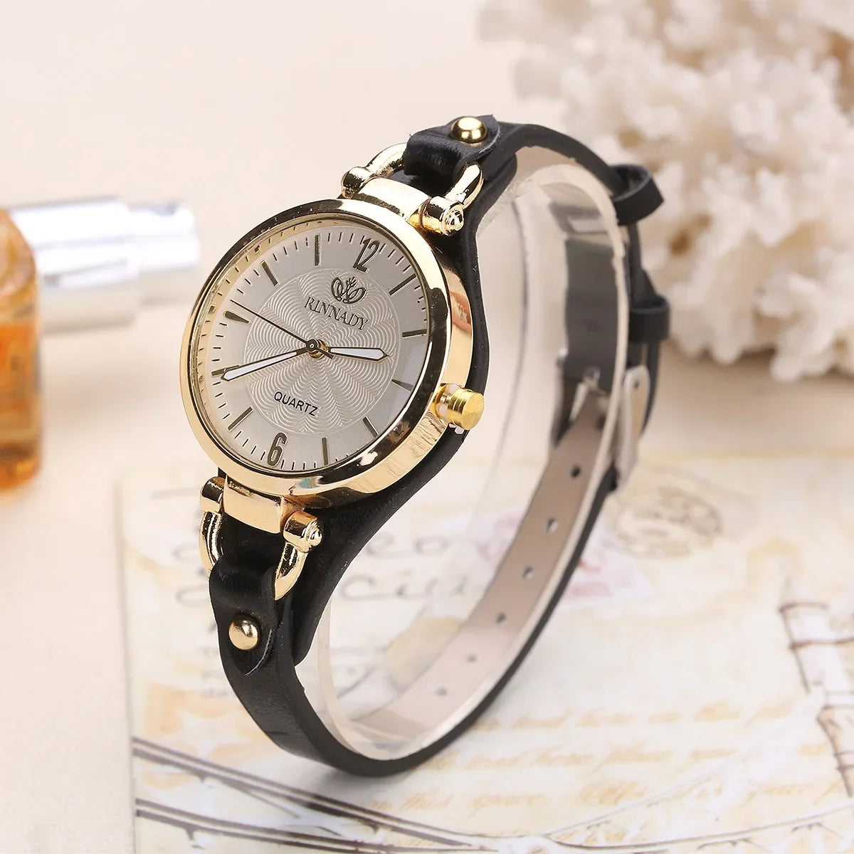 Damen Vintage Style Uhr - Zweifarbig mit Verstellbarem Band