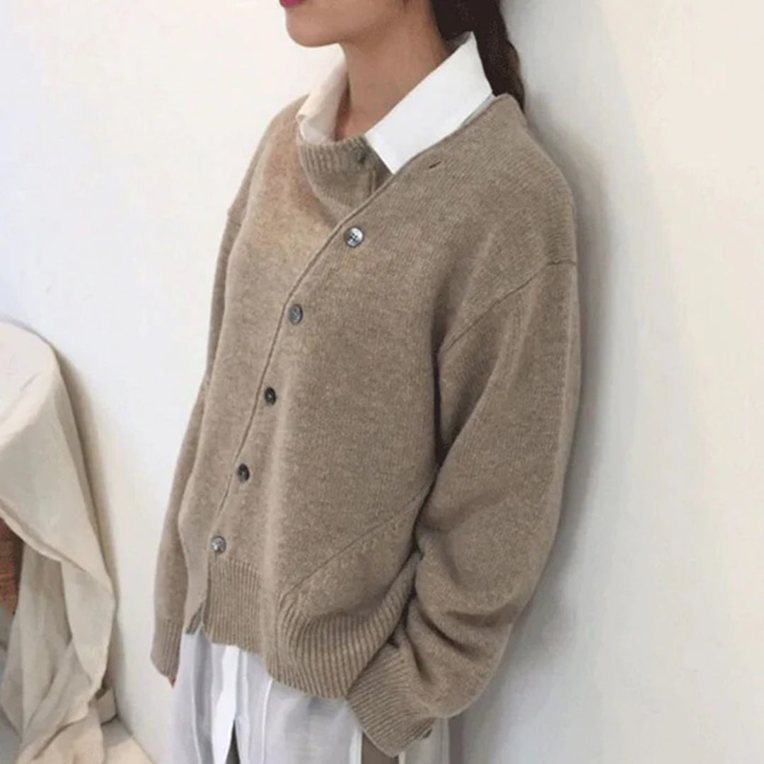 Damen Oversized-Strickjacke – Asymmetrische Knopfleiste