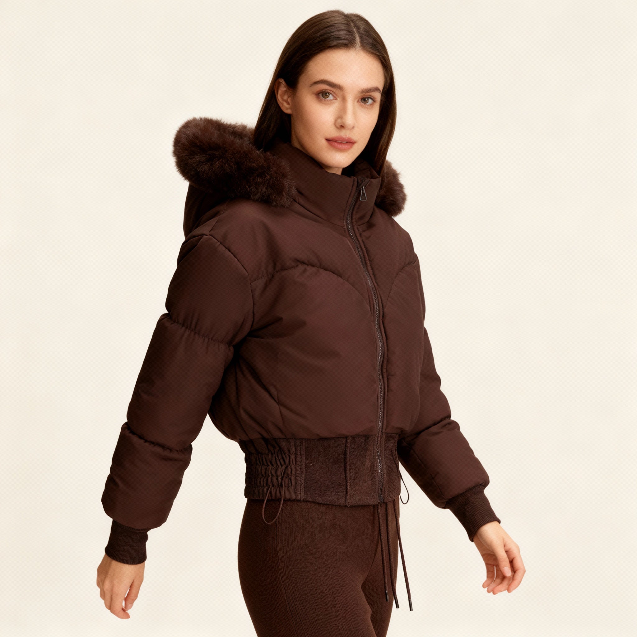 Damen Kurze Steppjacke – Puffer-Jacke mit Abnehmbarer Kapuze