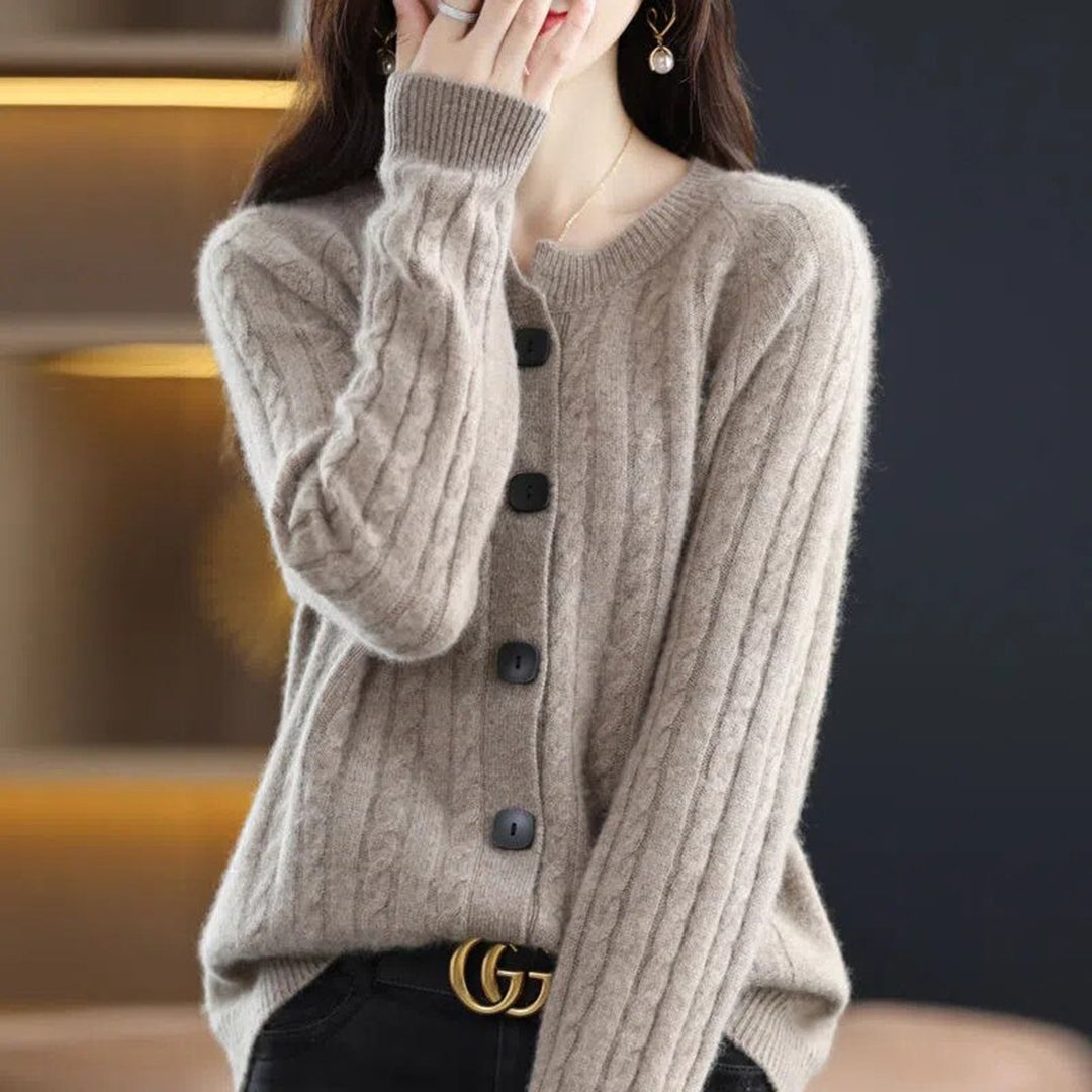 Damen Zopfmuster-Strickjacke – Gemütliche Oberbekleidung
