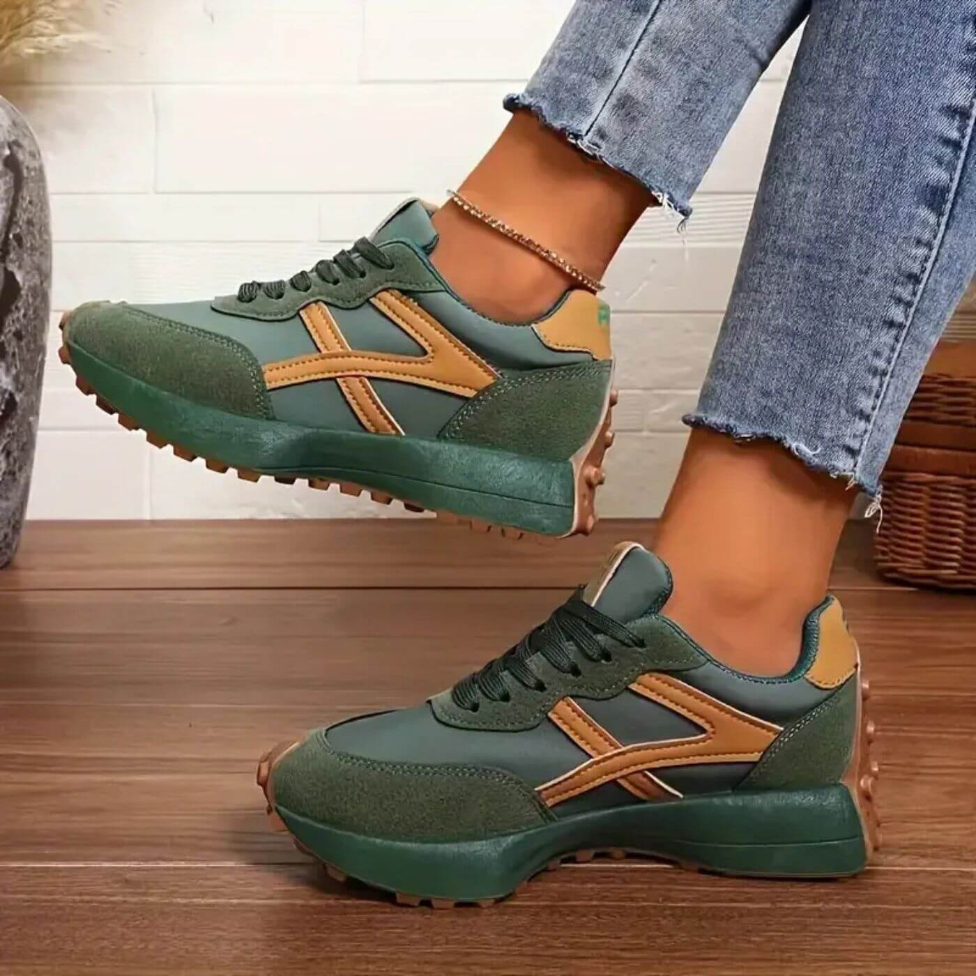 Damen Schnür-Sneaker - Chunky Sohle mit Kontrast-Panel