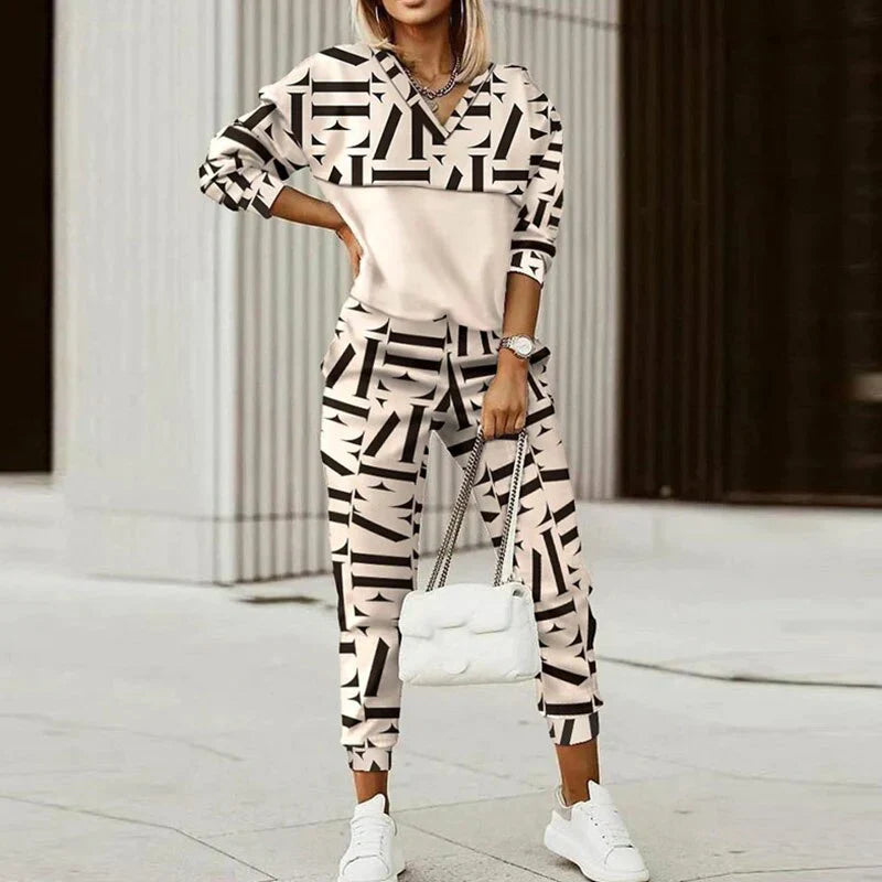 Women's hooded sweatshirt with zipper & jogging pants set - two-piece athleisure
