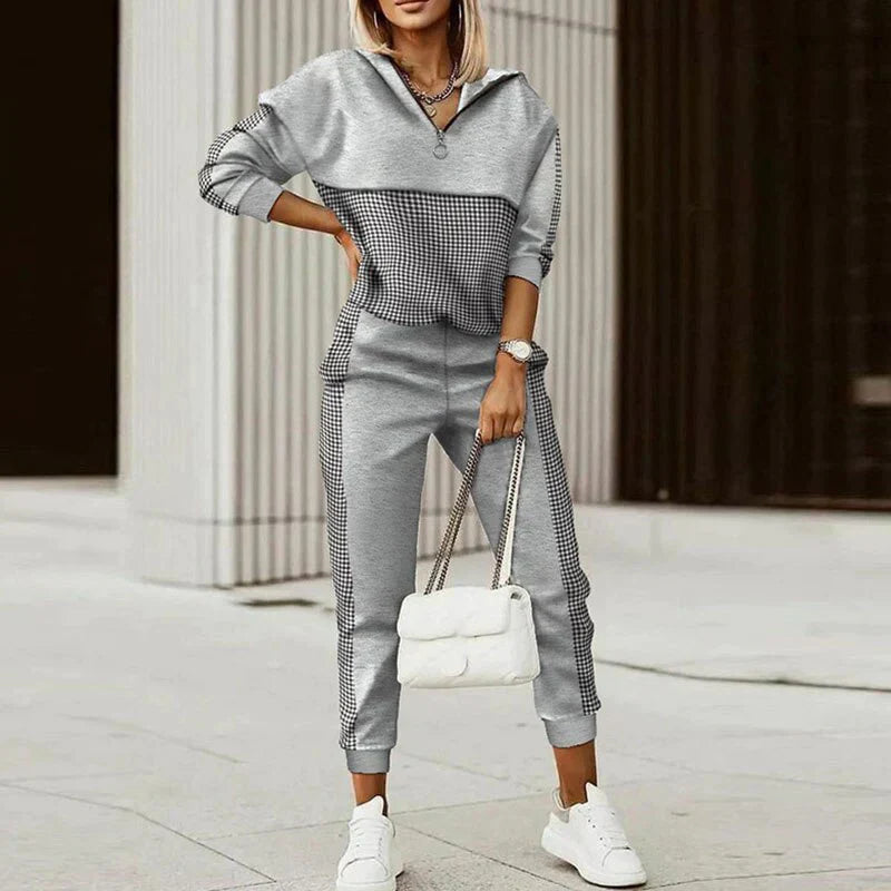 Women's hooded sweatshirt with zipper & jogging pants set - two-piece athleisure