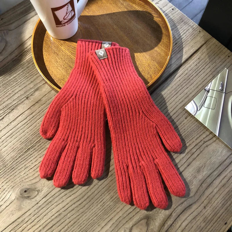 Men's knitted winter gloves - ribbed & touchscreen-compatible