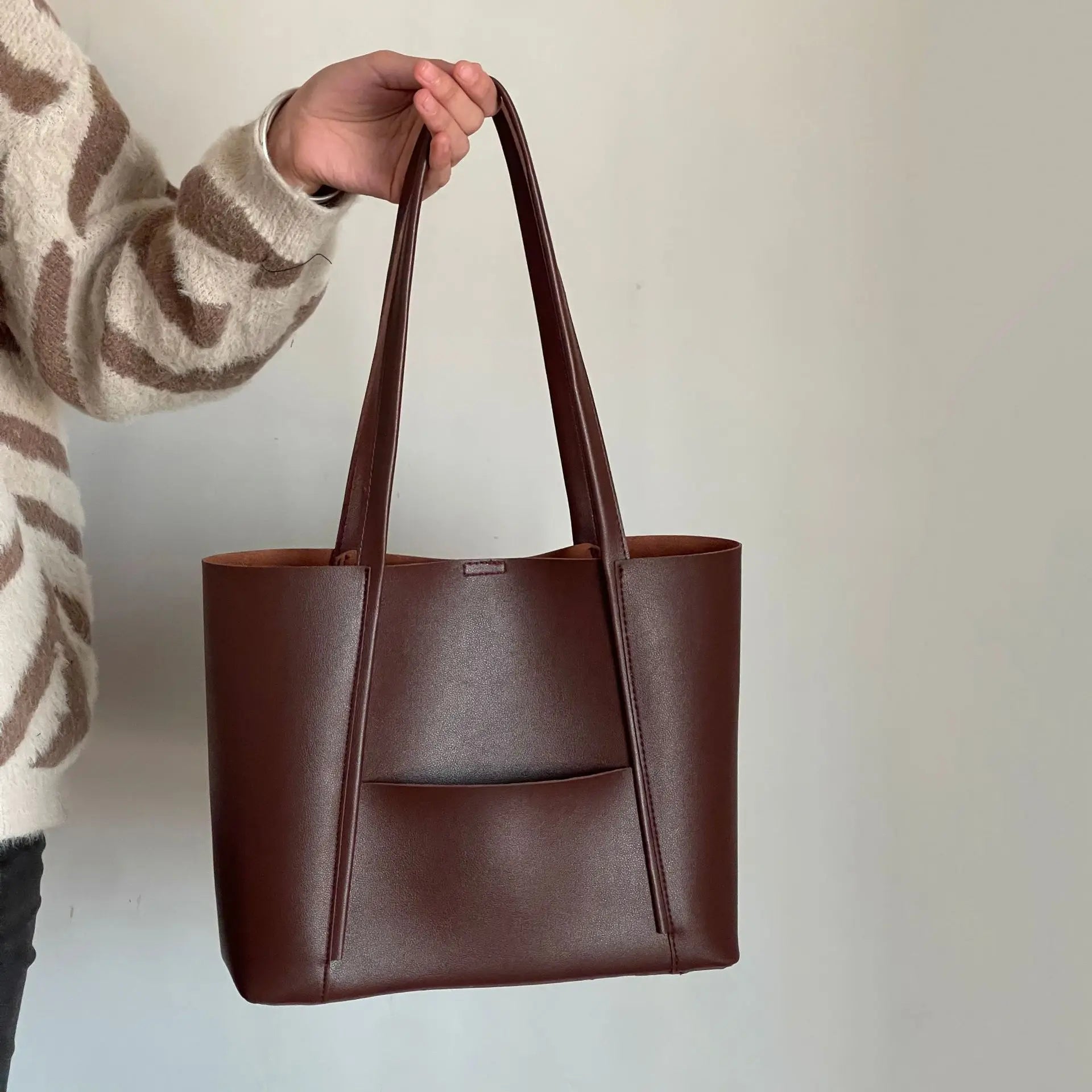 Borsa a mano da donna - Spaziosa e stile minimalista