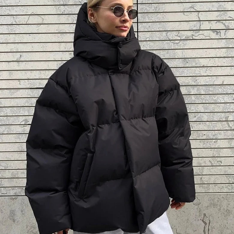 Chaqueta acolchada oversize para mujer - diseño corto acolchado con capucha