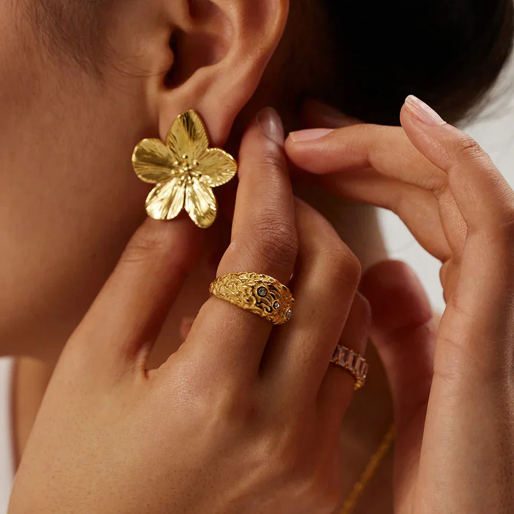 Damen Blumenstecker - Hypoallergen & Plattiert