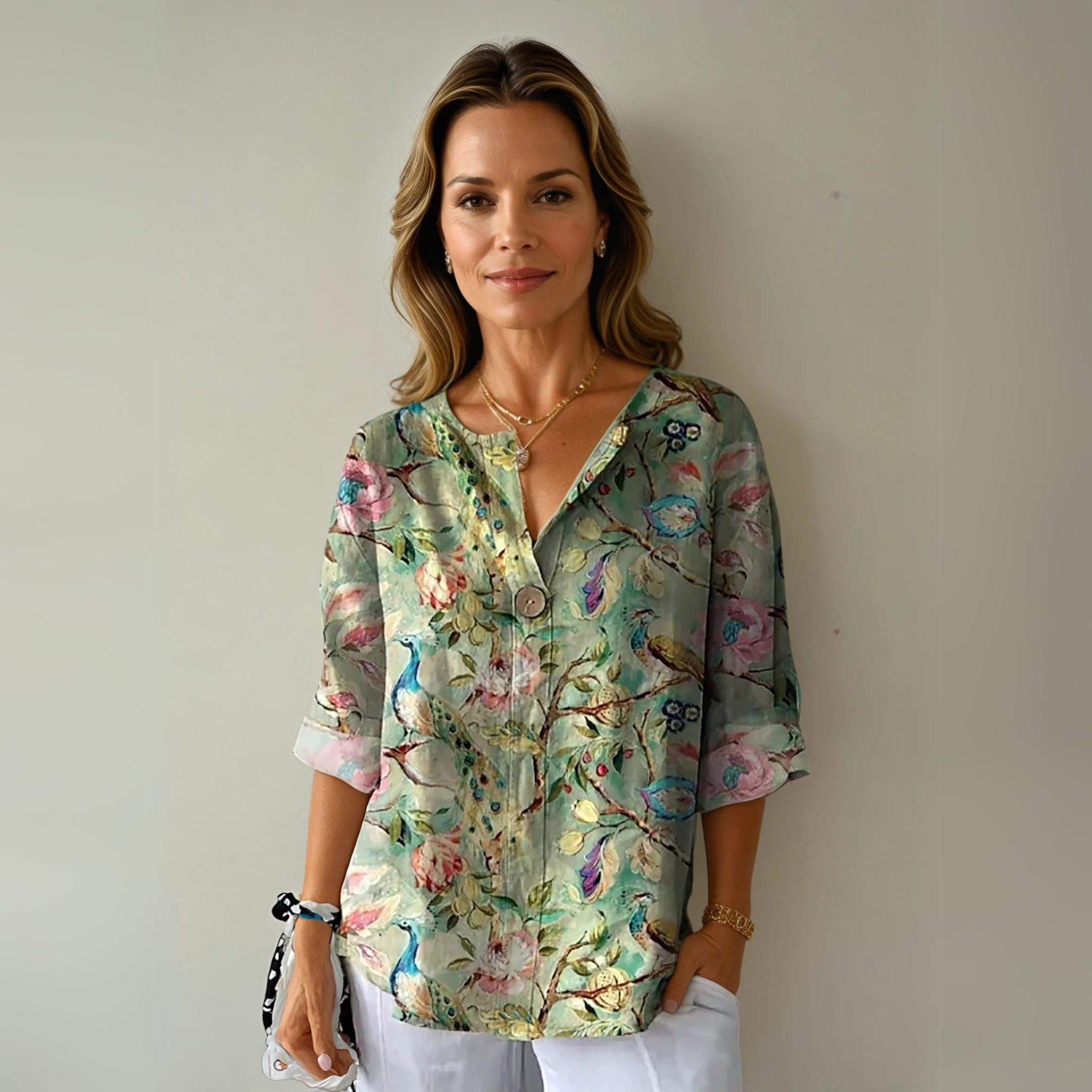 Damen Bluse Blumenmuster und Knopfdetail