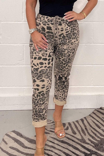 Damen Leoparden-Print-Hose - Stilvolle Schmale Passform