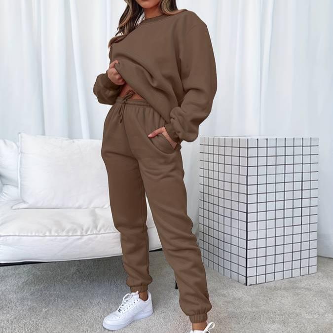 Women's Sweater & Jogger Set - Cozy and Stylish