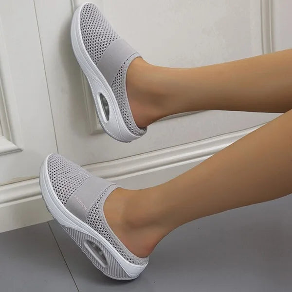 Damen Slip-On Sneaker - Atmungsaktiv mit Luftpolster