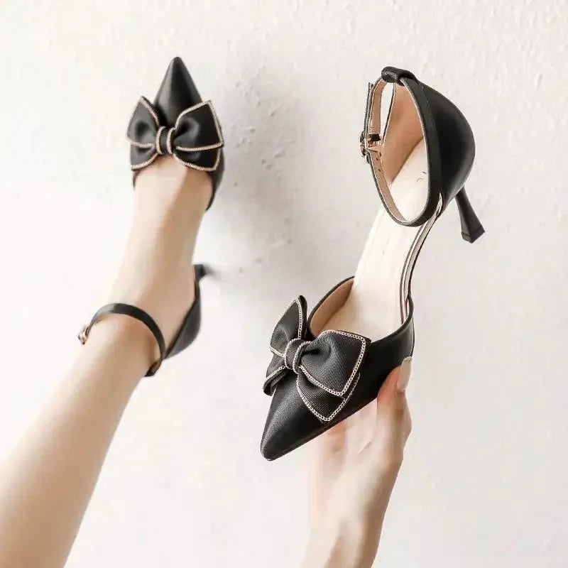 Damen Spitz zulaufende Pumps - Elegant, Komfortabel & Schleifendetail