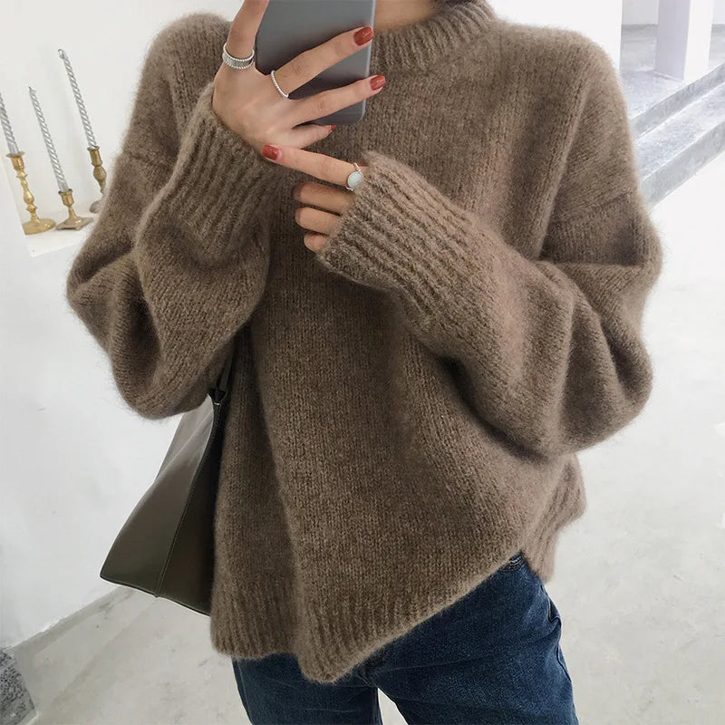 Women's Oversized Knit Sweater - Relaxed Fit with Crew Neck