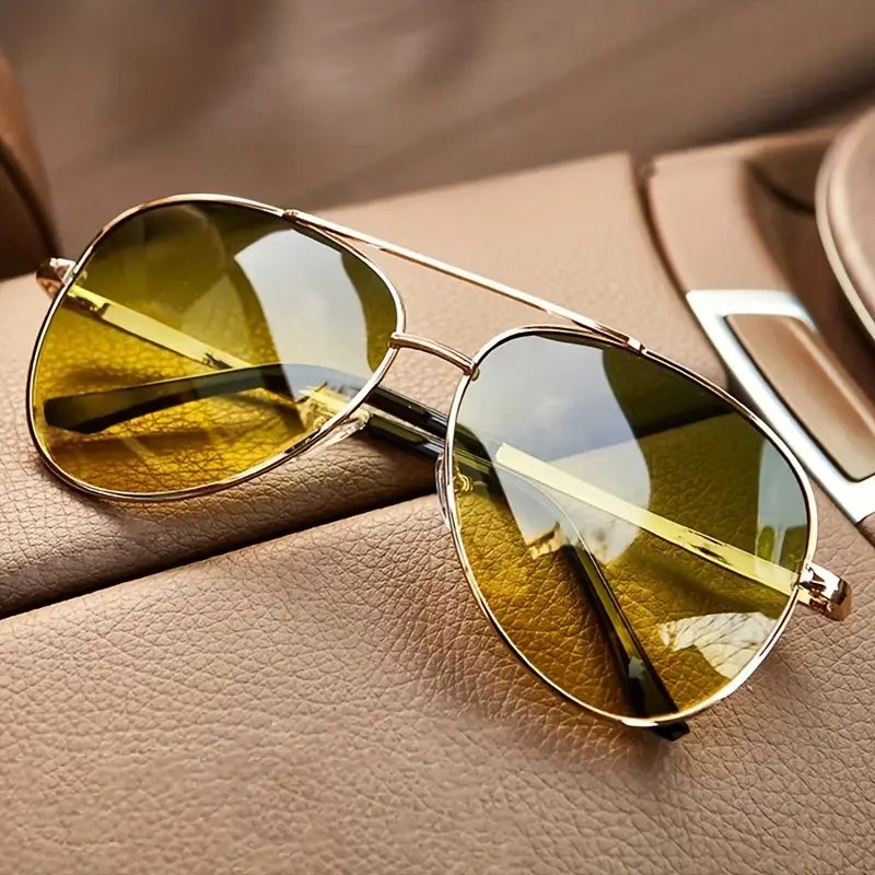 Herren Aviator Sonnenbrille Gold- und Schwarzer Rahmen mit Gelben Verlaufgläser