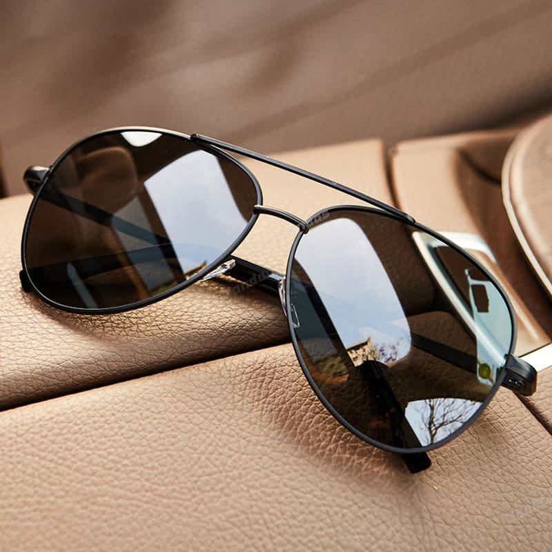 Herren Aviator Sonnenbrille Gold- und Schwarzer Rahmen mit Gelben Verlaufgläser