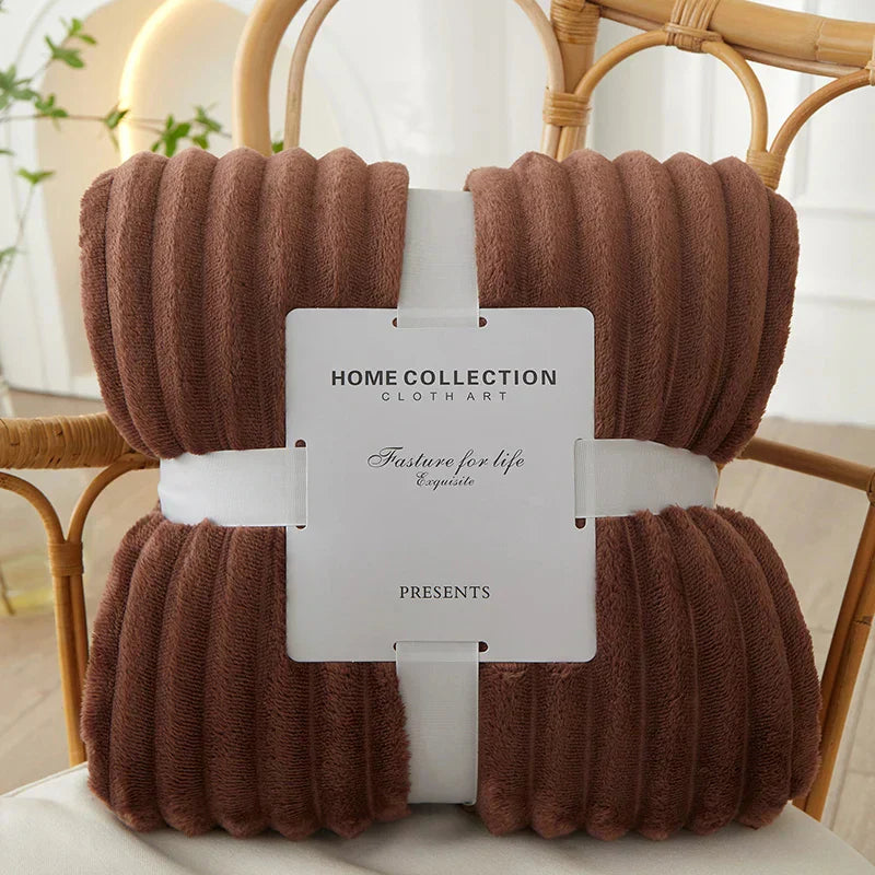 Breit Gestreifte Überwurfdecke - Gerippte & Weiche Textur